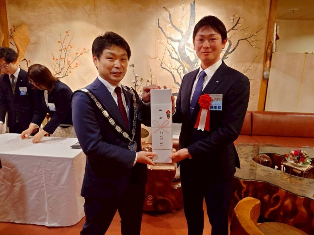 新年賀詞交歓会
他LOM理事長