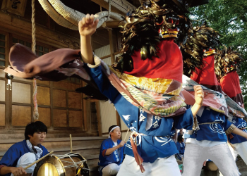 大津獅子踊り