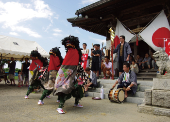 坂町獅子踊り