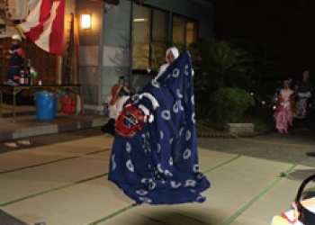 獅子舞（前）