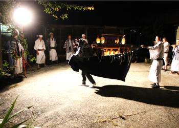 川部大神楽（獅子舞：出舞：獅子宿）