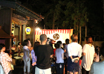 神楽の観客